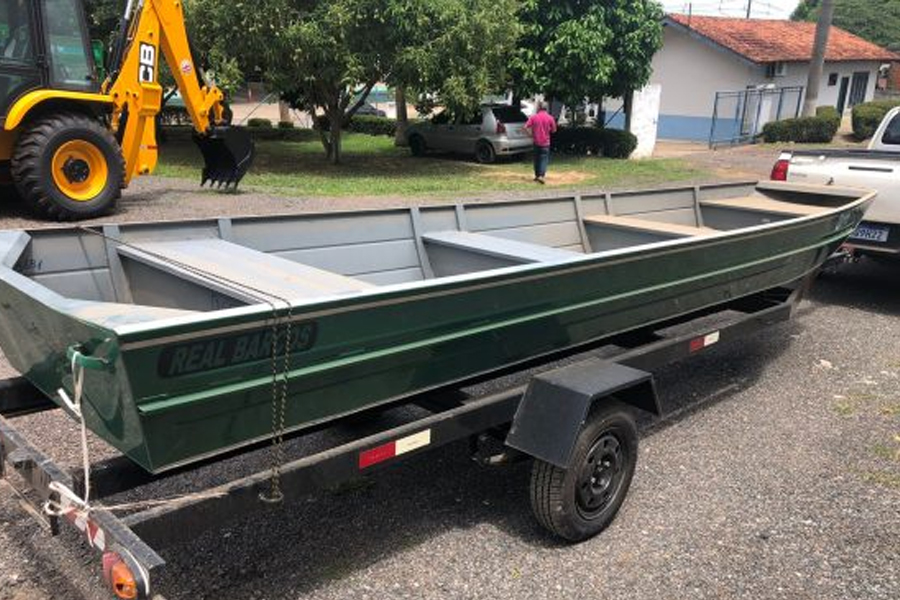 BENEFÍCIO - Governo de Rondônia entrega barco e reboque ao município de Costa Marques para fortalecimento da agricultura familiar - News Rondônia