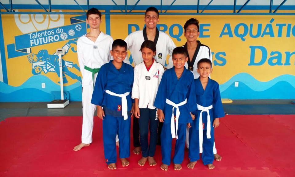 SEMES DOA KIMONOS PARA TURMA DE JUDÔ DO TALENTOS DO FUTURO - News Rondônia