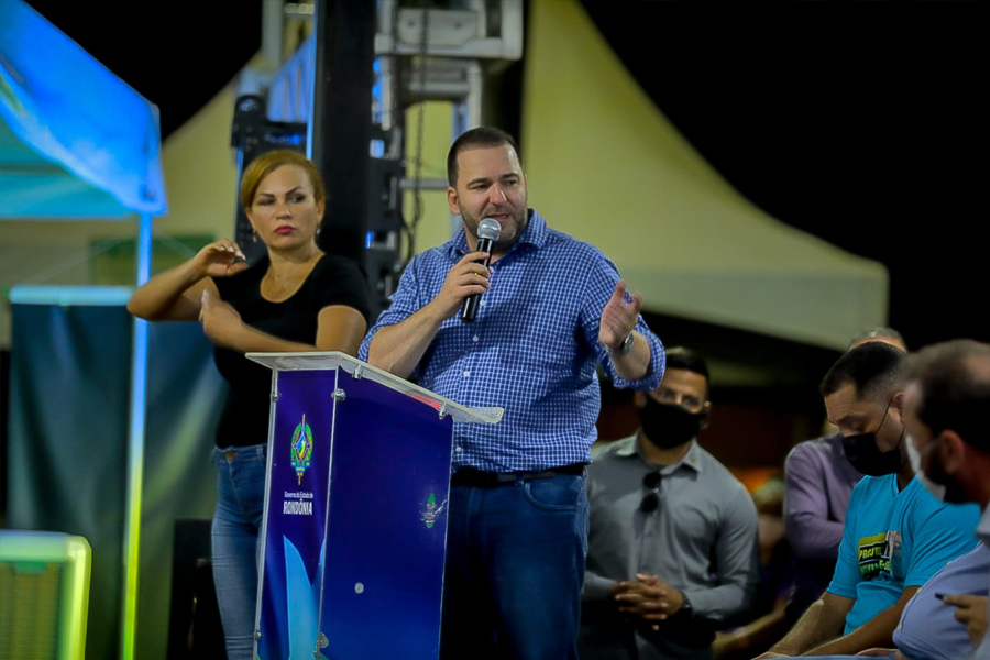 Presidente Alex Redano participa do lançamento do Tchau Poeira e Governo na Cidade, em Porto Velho - News Rondônia