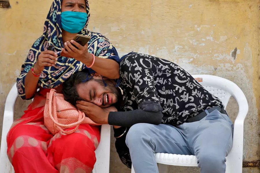 Índia ultrapassa 4 mil mortes em 24 horas e mais de 400 mil novos casos de Covid-19 - News Rondônia