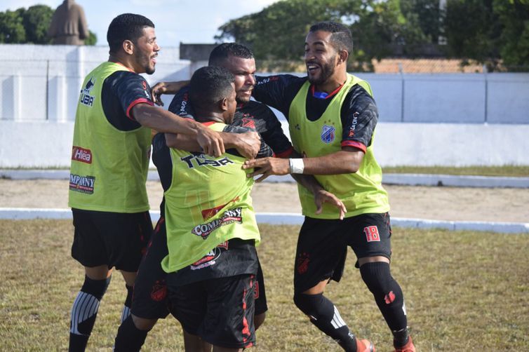 Série D: Bragantino assume ponta do Grupo 1 e afunda Independente - News Rondônia