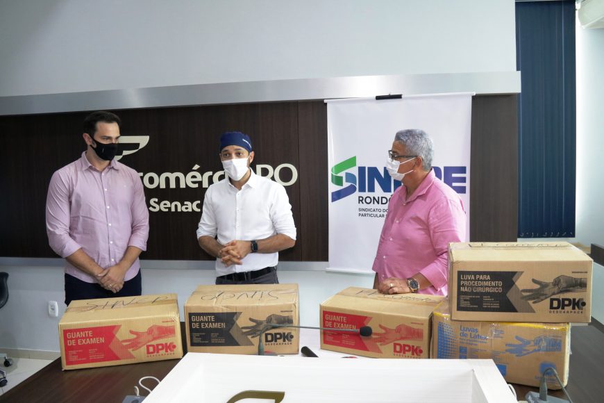 Governo recebe 12 mil unidades de luvas para auxiliar no combate à pandemia - News Rondônia