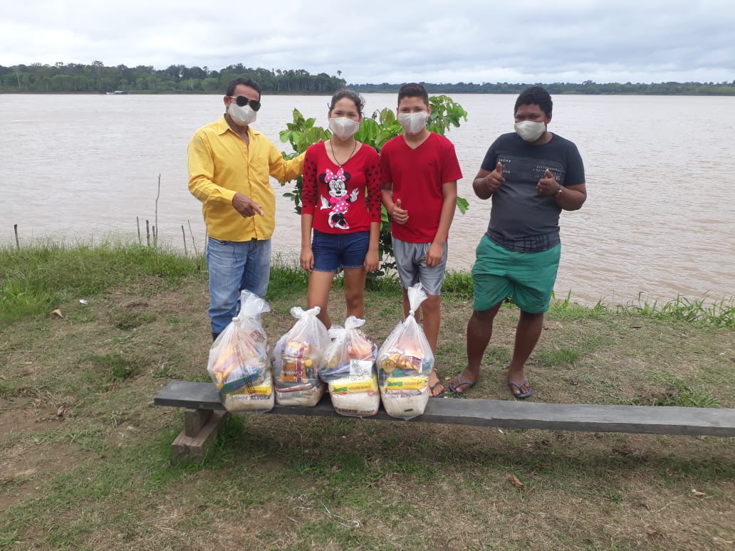Famílias do Baixo Madeira recebem mantimentos da Campanha SOS.RO - News Rondônia