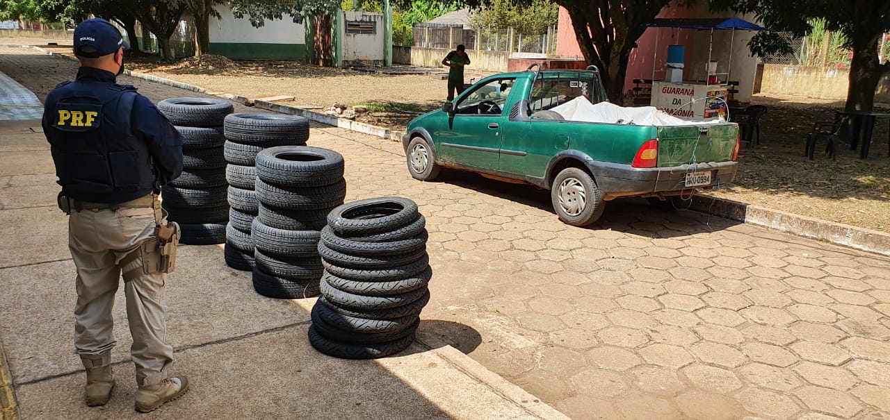 Em Vilhena/RO, PRF apreende 32 pneus transportados sem nota - News Rondônia
