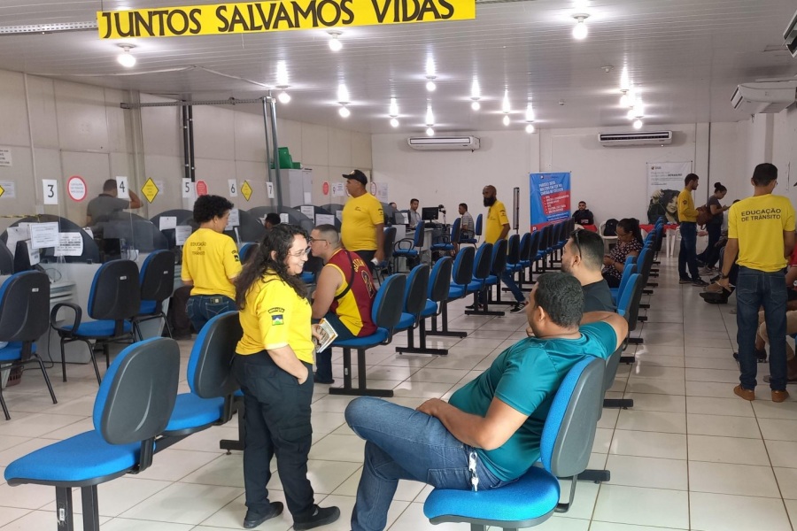 Educadores do Detran sensibilizam sobre o Dia Mundial em Memória das Vítimas de Trânsito, em Porto Velho - News Rondônia