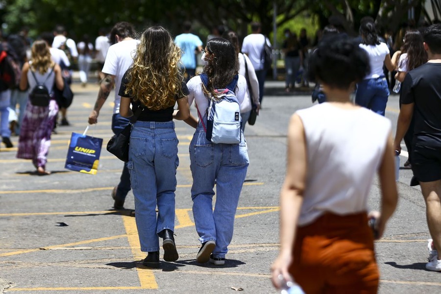Enem: estudantes podem pedir isenção de taxa a partir desta segunda - News Rondônia