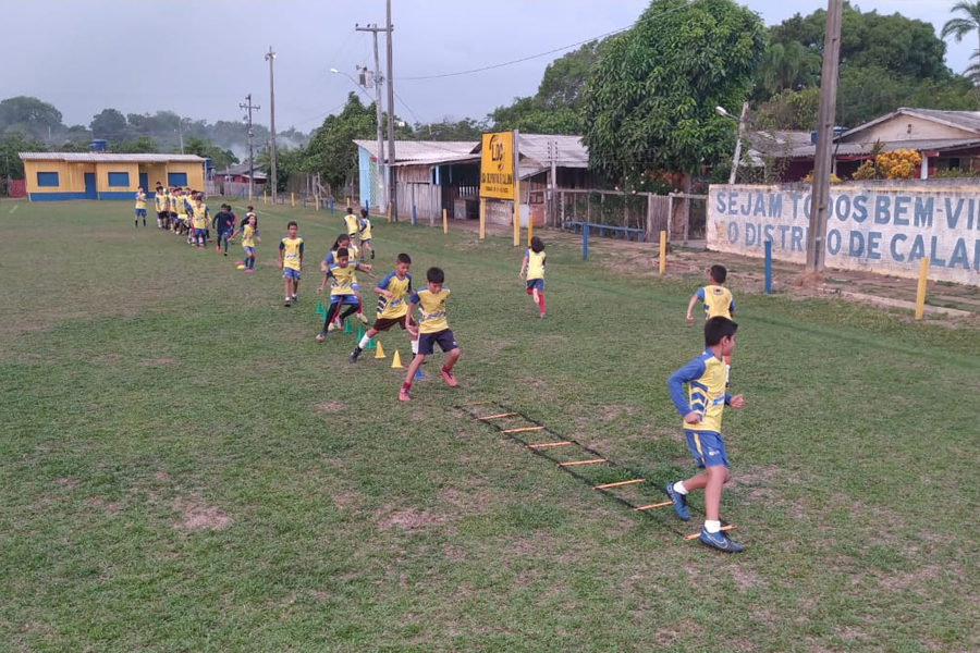 COPA ZICO: Atletas do Talentos do Futuro de Calama reforçam treinos - News Rondônia