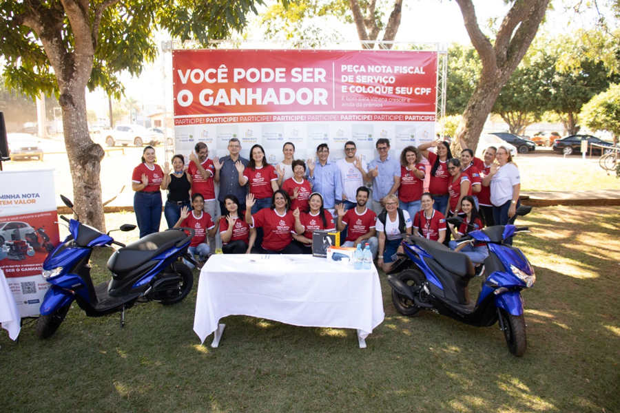 Semfaz entrega moto e outros prêmios através do programa Minha Nota Tem Valor Para Vilhena - News Rondônia