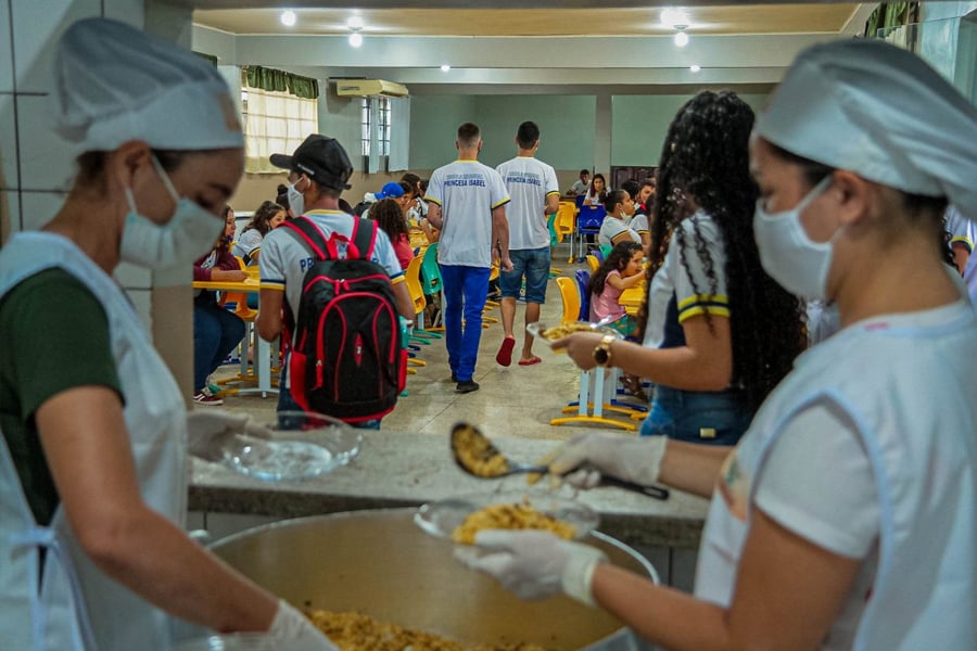 Governo publica convocação para contratação temporária de agentes de alimentação, limpeza e conservação - News Rondônia