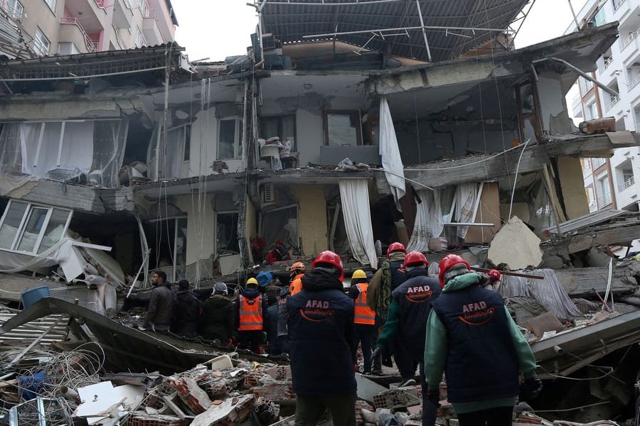 Mortes por terremoto em Turquia e Síria passam de 33.000 - News Rondônia