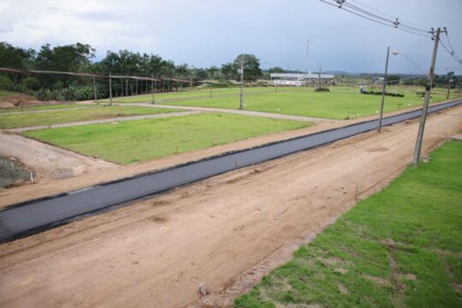 Parque Vandeci Rack ganha asfalto e a 10ª Edição da Rondônia Rural Show apresentará novidades este ano - News Rondônia