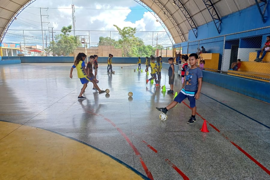 Inscrições para futsal na quadra do Nacional continuam abertas - News Rondônia