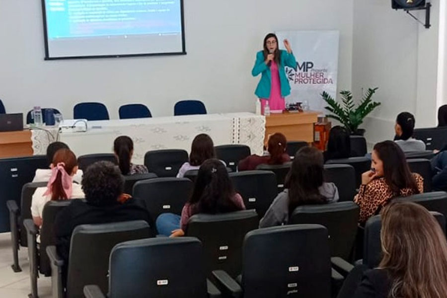 Em ação do Projeto MP Presente: Mulher Protegida, Ministério Público cria Grupo de Trabalho e articula projetos contra violência doméstica em Cerejeiras - News Rondônia