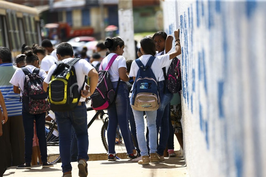 Governo aumenta em mais de 1 milhão vagas em escolas de tempo integral - News Rondônia