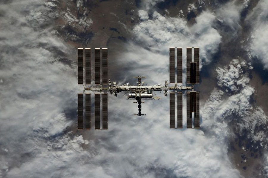 Austronautas da SpaceX chegam à Estação Espacial Internacional - News Rondônia
