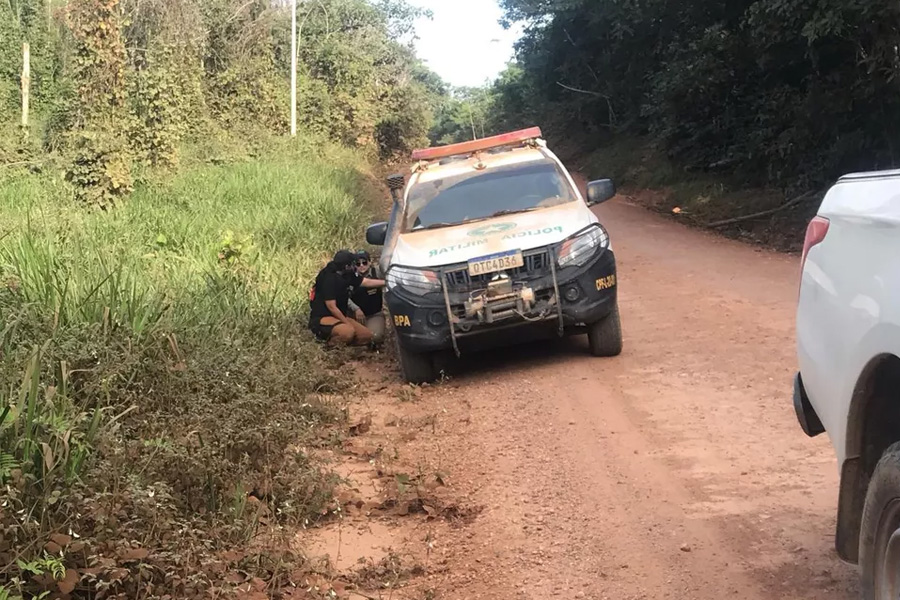 Polícia Ambiental é atacada a tiros por homens encapuzados para não realizar fiscalização em Parque Florestal de Guajará - News Rondônia