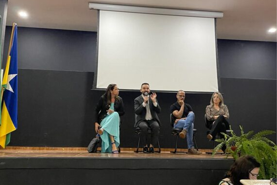 Profissionais da Educação participam de seminário com o tema 'Assédio no trabalho: por que é importante falar sobre isso?' - News Rondônia