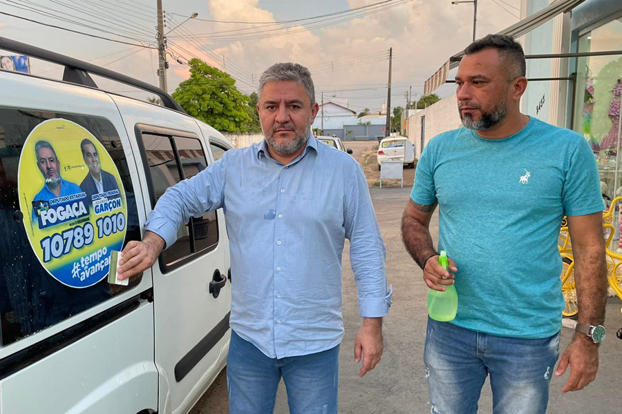Fogaça inicia adesivaço de sua campanha eleitoral para deputado estadual - News Rondônia
