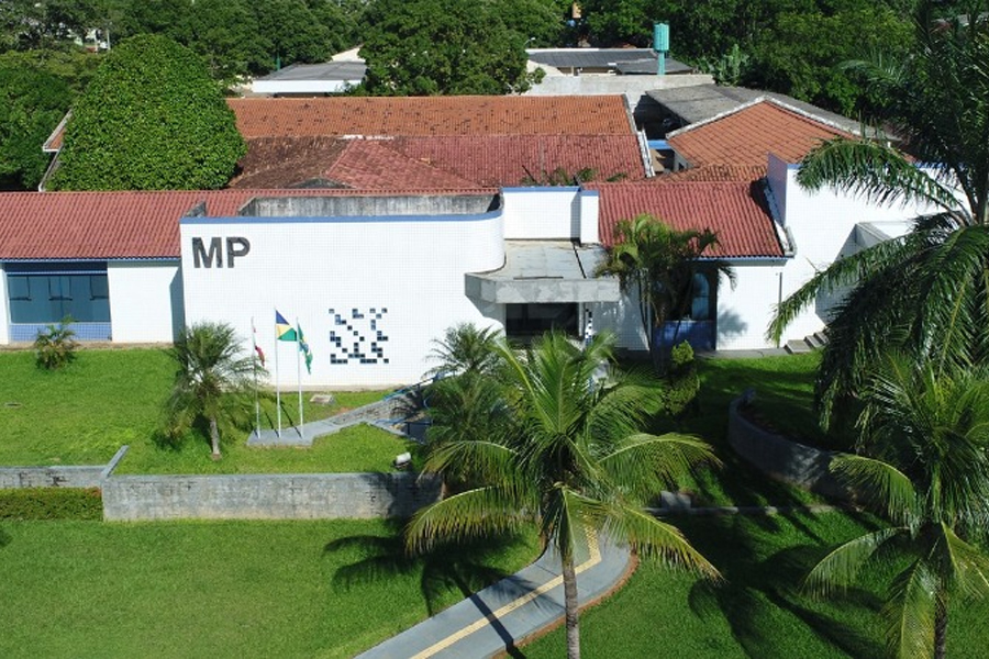 Propaganda irregular: MP Eleitoral obtém decisão que determina a retirada de oito outdoors em Ariquemes - News Rondônia