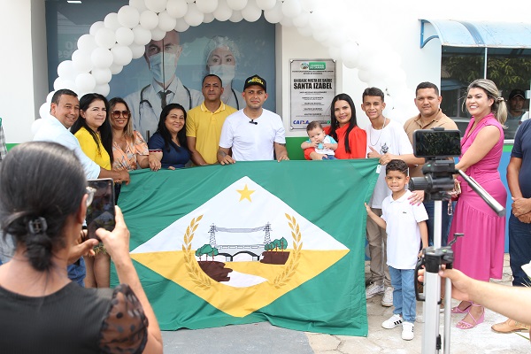 Candeias Do Jamari - Prefeitura abre as portas do hospital Santa Isabel que estava há mais de 7 anos fechado - News Rondônia