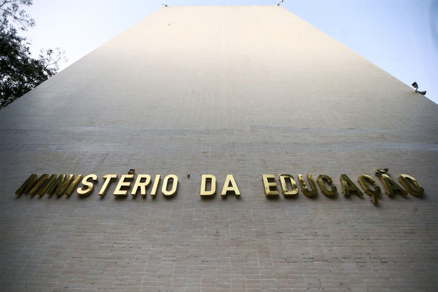 Mais de 9 mil estudantes recebem Bolsa Permanência - News Rondônia